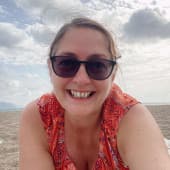 Jo Lomas